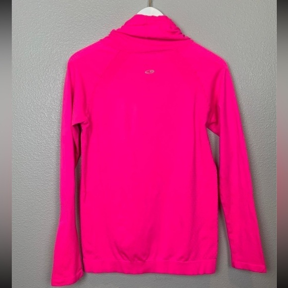 Champion C9 neon pink long shrit size small - Picture 9 of 10